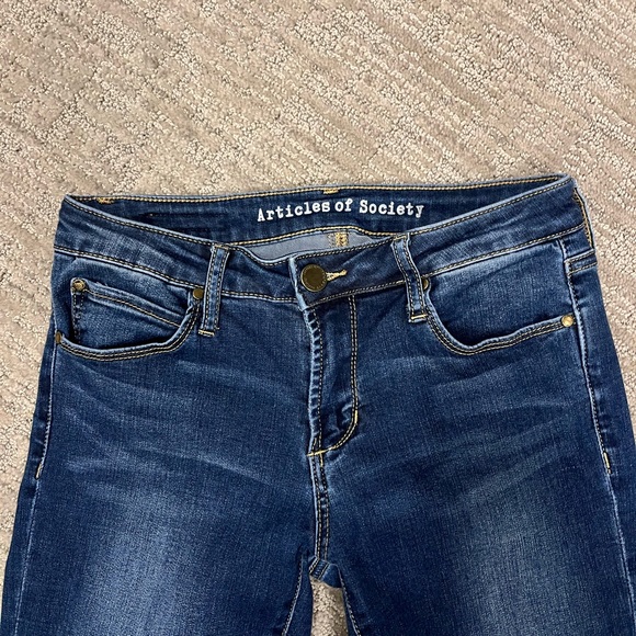 Articles of Society women’s denim jeans - Picture 3 of 3
